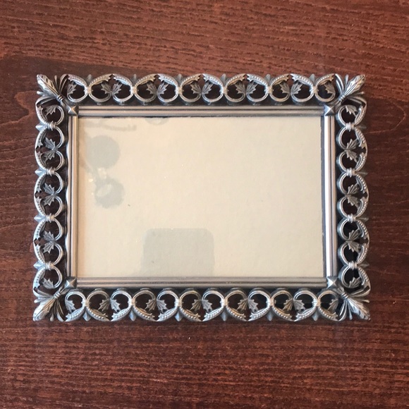 Picture frames - Picture 2 of 3